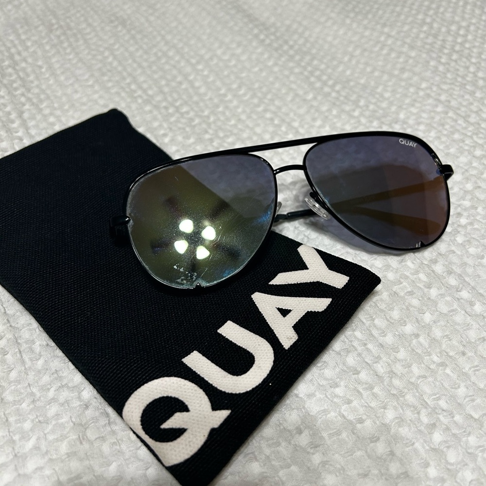 Quay large aviator style sunglasses